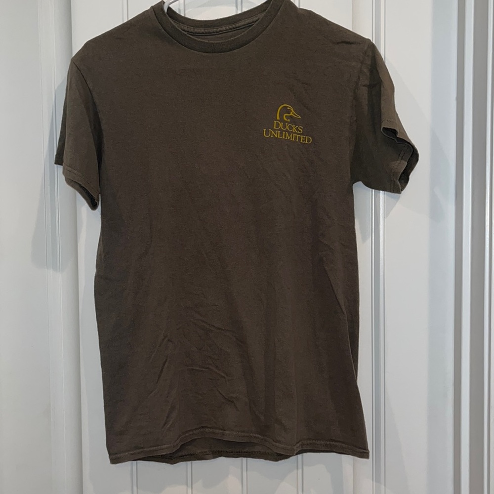 Sucks Unlimited tee with labs